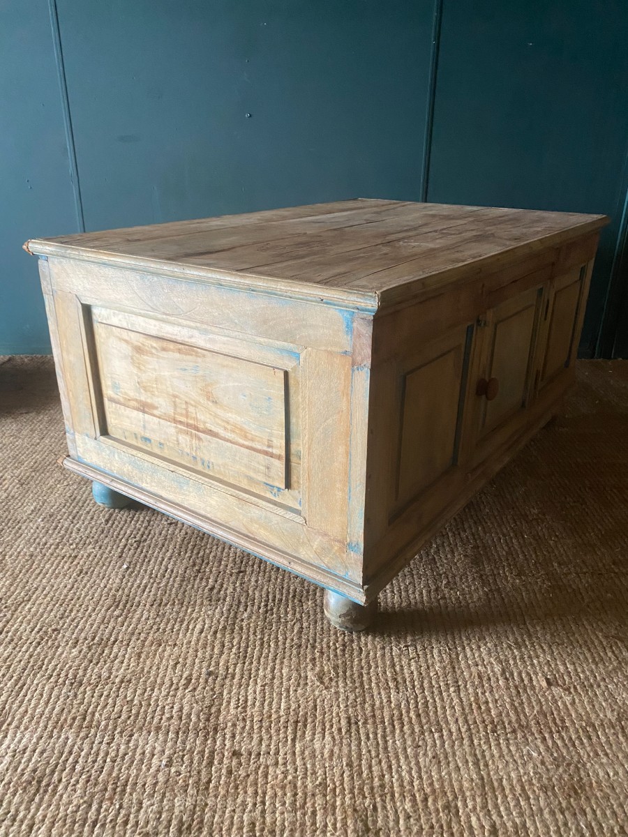 Large Rustic Indian Hardwood Coffee Table Storage Chest Cupboard Original Paint