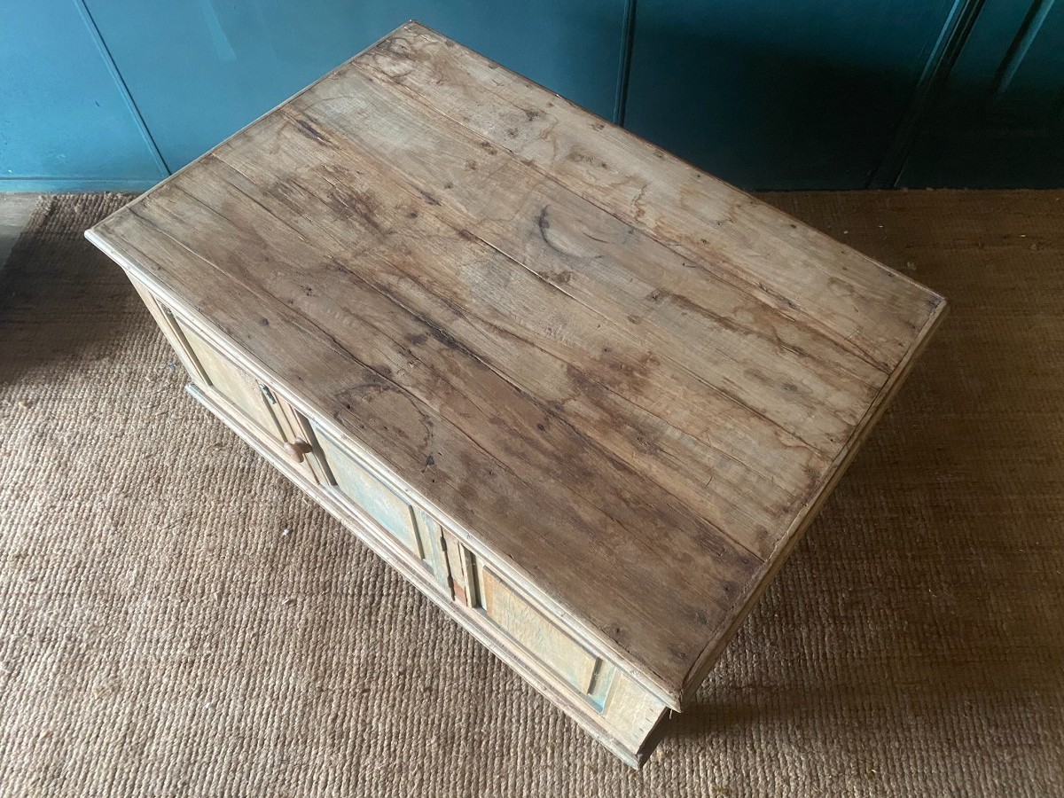 Large Rustic Indian Hardwood Coffee Table Storage Chest Cupboard Original Paint