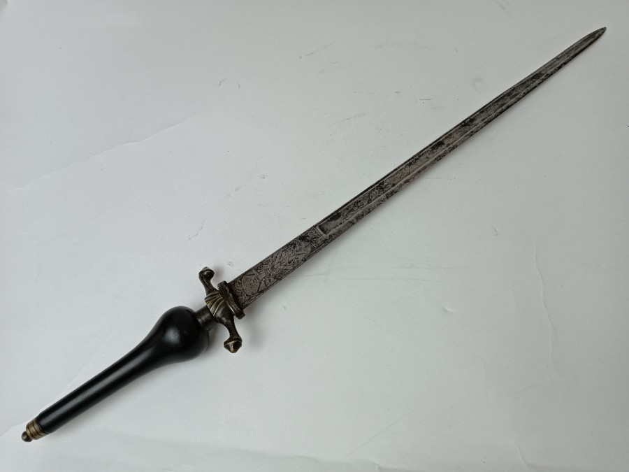 uploads/Late-17th-Century-French-Plug-Bayonet-164d7b21fda72aaws.jpg