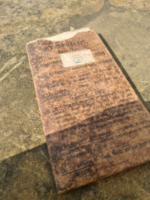 Discover our collection of authentic WWII MK3 anti gas goggles, still in original packaging! Act now to own a unique piece of history. Shop today!