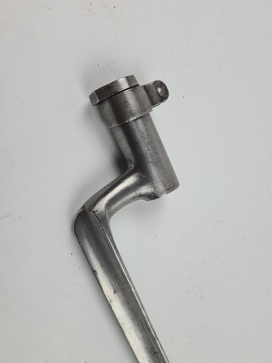 Discover our unique Model 1864 Swedish rifle bayonet, dated 1865 with regimental markings. In excellent condition. Explore now!