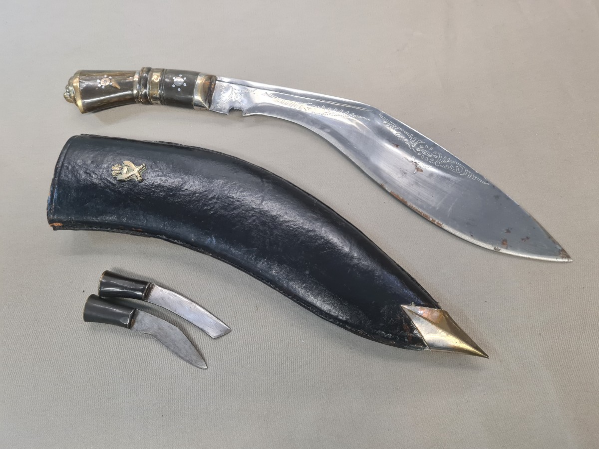 Discover our unique presentation kukri, thought to be from the 4th Gorkha Rifles. Highly-detailed, in excellent condition. This standout piece awaits you, buy now!