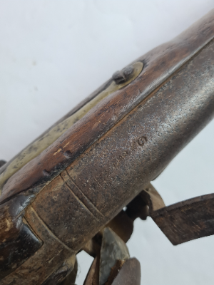 Discover our New India Pattern 1809 Brown Bess Musket with a unique GR cypher. Immerse in history with its authentic markings. Shop now!