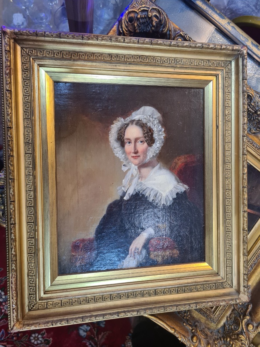 Painting Of A Seated Lady