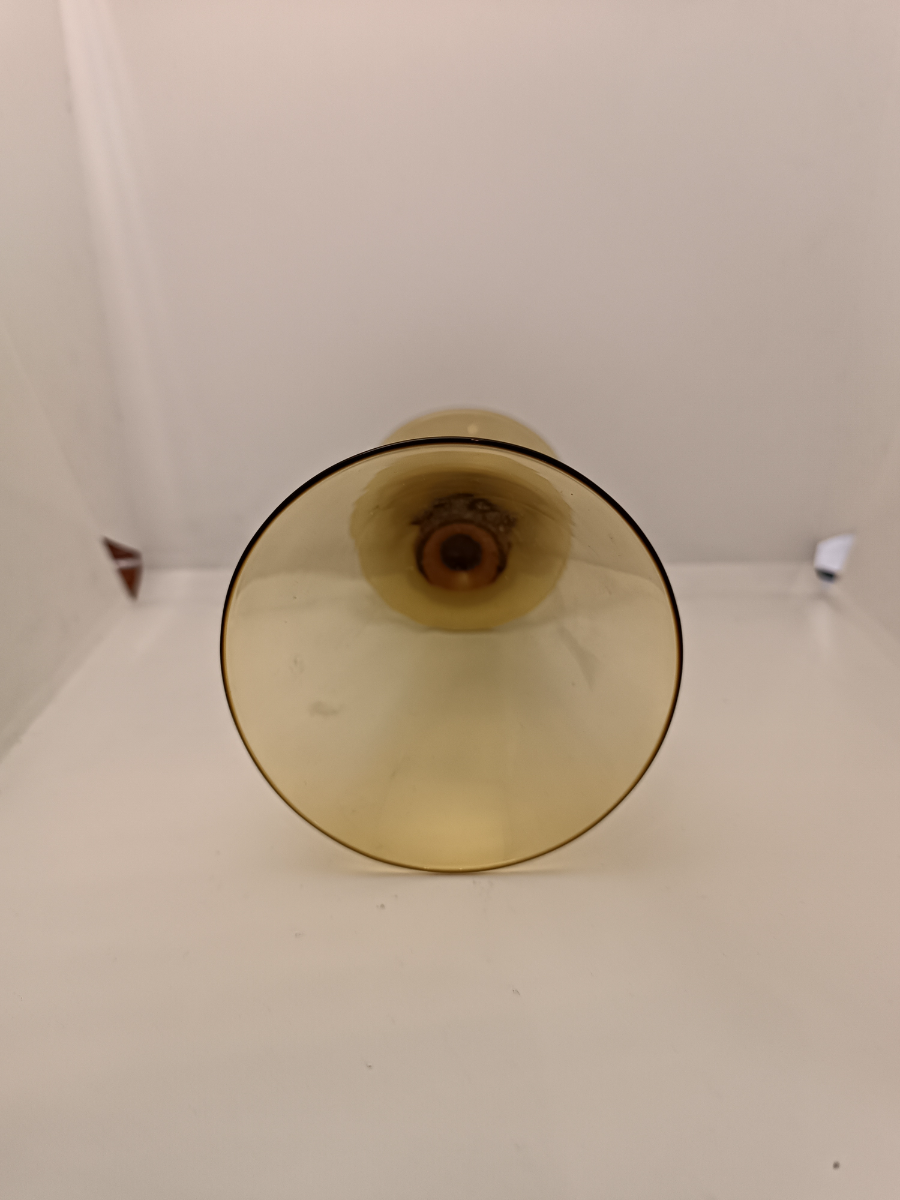 Discover our rare Victorian citrine drinking glass with polished pontil marks. Size 11cm high and in good shape. Shop today for unique glassware!