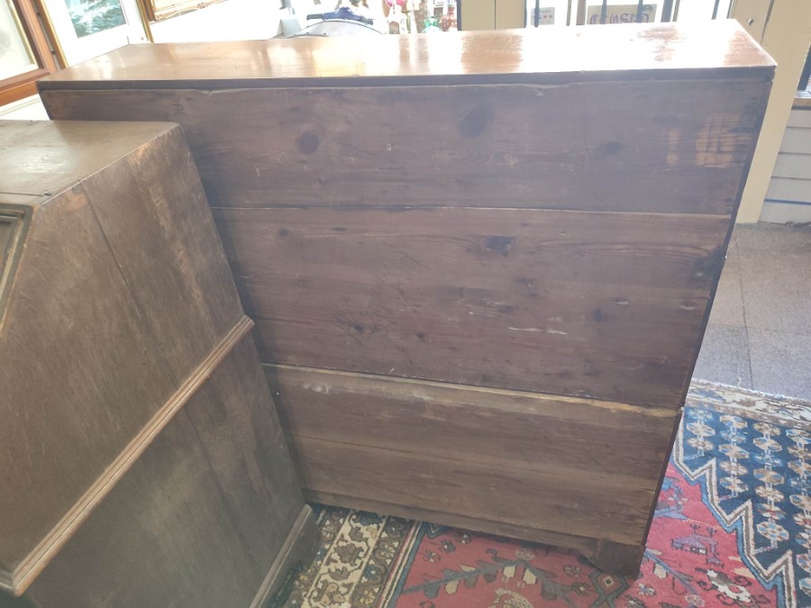 Discover our 19th-century mahogany military campaign writing desk. Portable, robust, stylish - a perfect history-rich statement piece. Shop now!