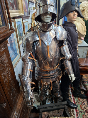 Reproduction Gothic Armour