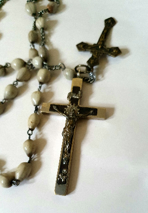 Discover our 19th century Antique 'Jacob's Tears' Rosary with Professional Cross. Specially made for religious orders, including strengthened chain and additional crucifix. Explore now!