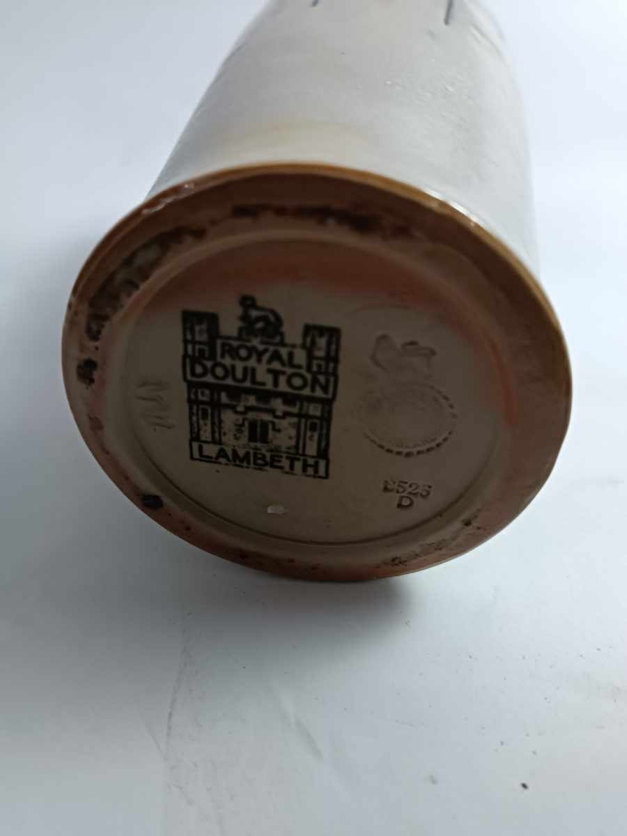 Discover our collection of Art Nouveau Royal Doulton vases circa 1910, like this E525D marked one. Shop now and own a piece of history.