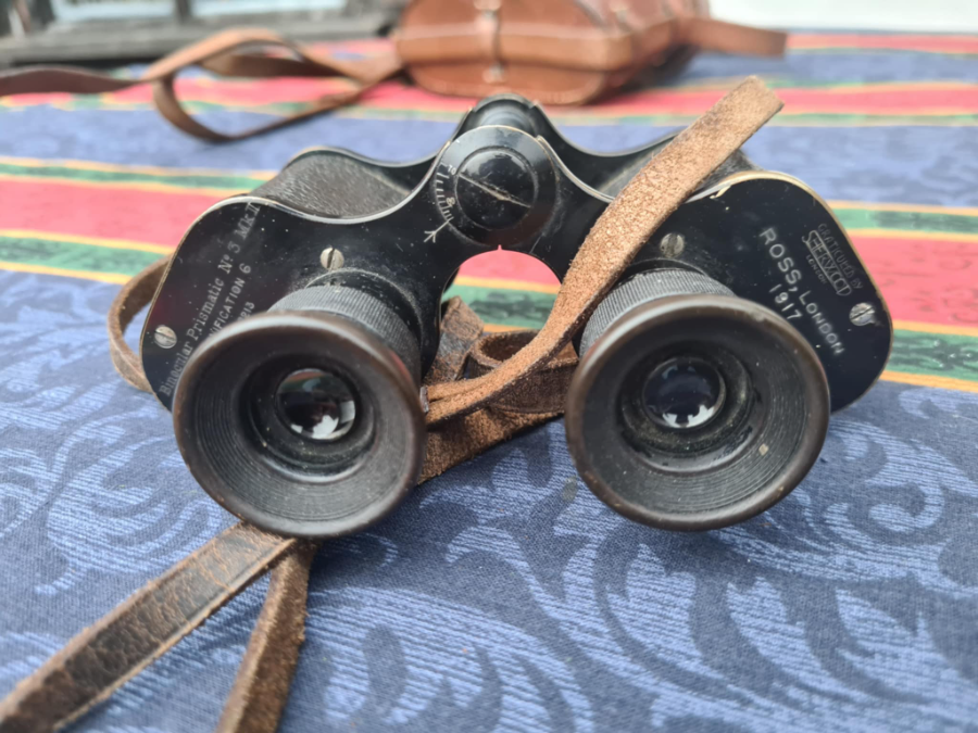 uploads/Royal-Field-Artillery-Prismatic-MKI-Binoculars-Named-21675c90244ed12aws.jpg