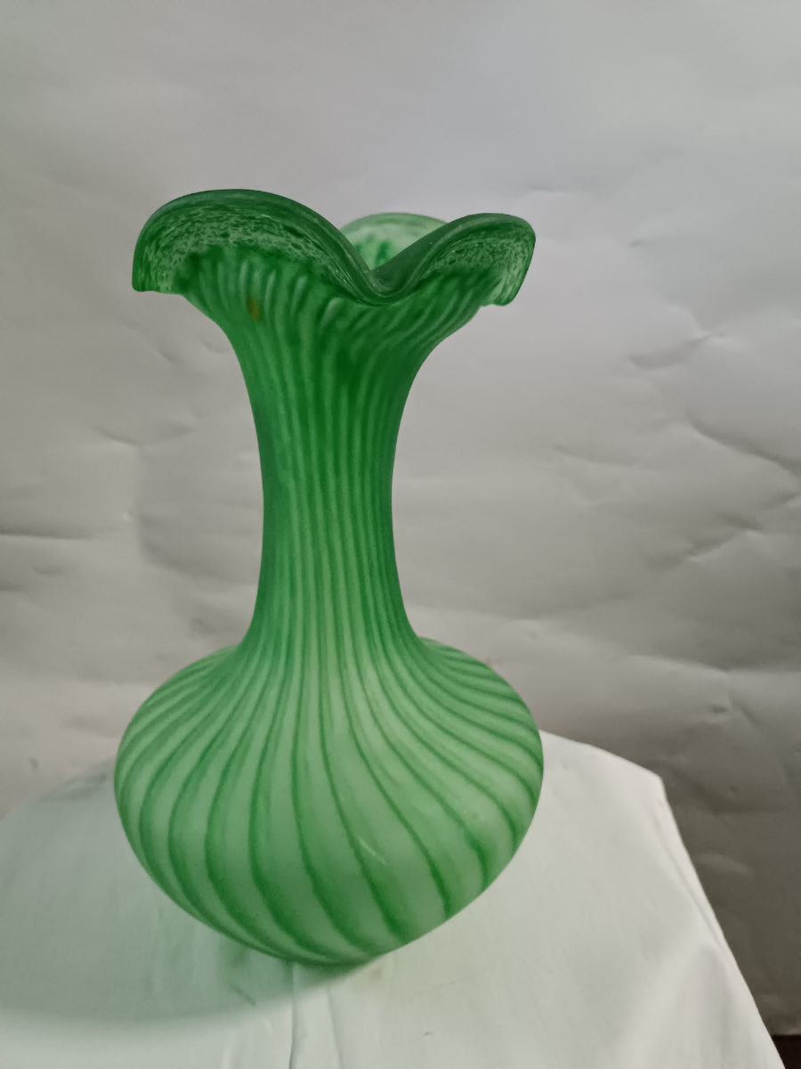 Serge Ligardes, 20th Century Studio Green Glass Vase