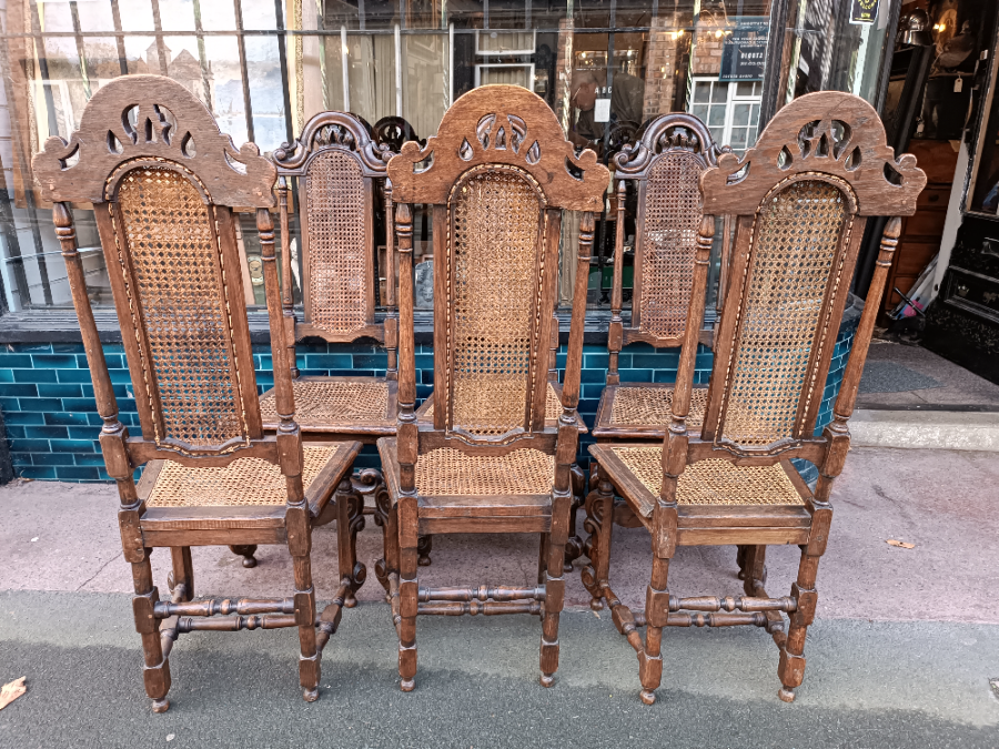 Find unique, authentic 19th-century William & Mary style oak dining chairs at our store. Embrace history with high-back designs, caned seats, scroll moulded legs. Shop now!