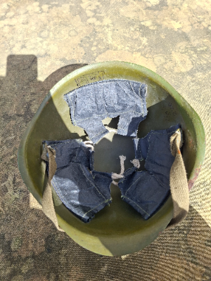 Explore our collection of wartime SSH40 helmets, refurbished in 1950. High-quality pieces with LMZ certification. Discover the perfect addition to your collection today.