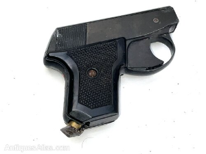 Pistols in reasonable good condition and fully working order length of 11cm heights 8cm depth being  2cm, reference DRC8  Tel: +44 7505 165 843 We accept online payments for all our items listed: Bank transfer cash on collection or if wishing over the phone using your debit or credit cards, also doing layby payments plan, or email giving your address details & contact number and we shall send you your items invoice to make payment with your card. Send your request to - john.strong2@gmail.com