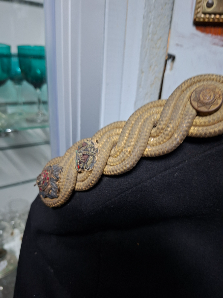 Discover our Victorian Medical Officer's Mess Dress Uniform collection. Pre-1902, in small size with silk wear detail. Explore now and indulge in vintage history!