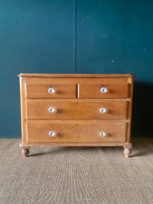 Victorian Solid Pine Antique Chest Of Drawers 2 over 2 with Pressed Glass Knobs