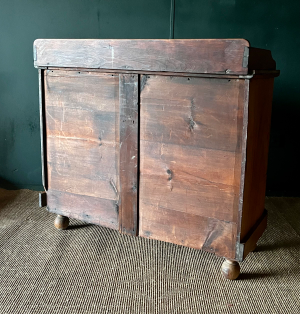 Victorian Solid Pine Antique Chest Of Drawers 2 Over 2 With White Ceramic Knobs
