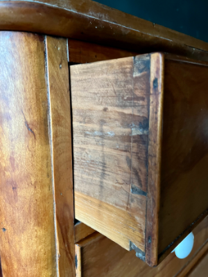 Victorian Solid Pine Antique Chest Of Drawers 2 Over 2 With White Ceramic Knobs