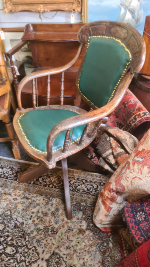 Victorian Swivel Chair