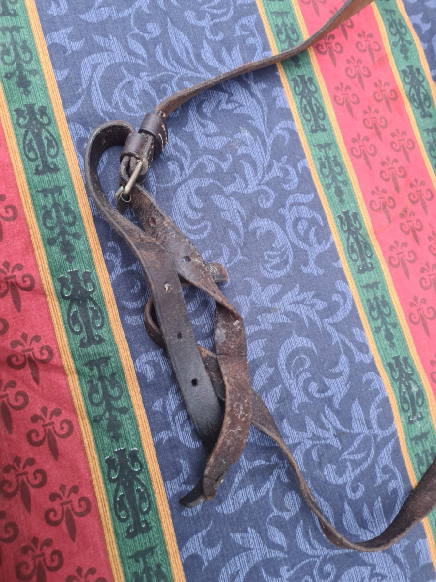 Explore our collection of authentic 1918 Bussey & Co Ltd War Department binoculars! With unique serial number 60904, in great condition. Buy now!