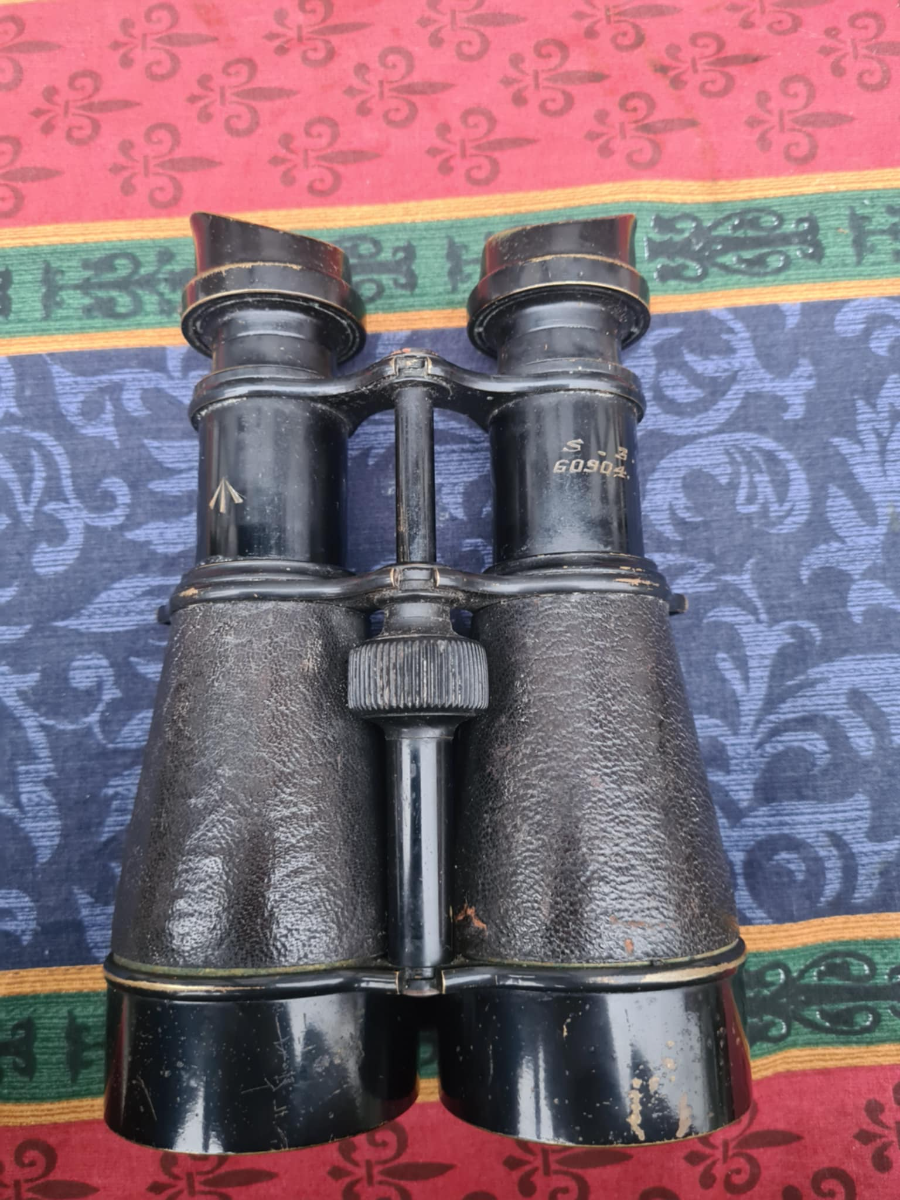 Explore our collection of authentic 1918 Bussey & Co Ltd War Department binoculars! With unique serial number 60904, in great condition. Buy now!