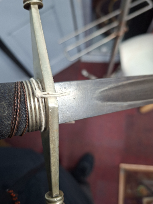 A lovely Scottish SNCO's 1865 Pattern Scottish cross hilt broad sword. Proof marked 1911, 1914 and 1925. Bend tested, WD marked and bend tested by Enfield.