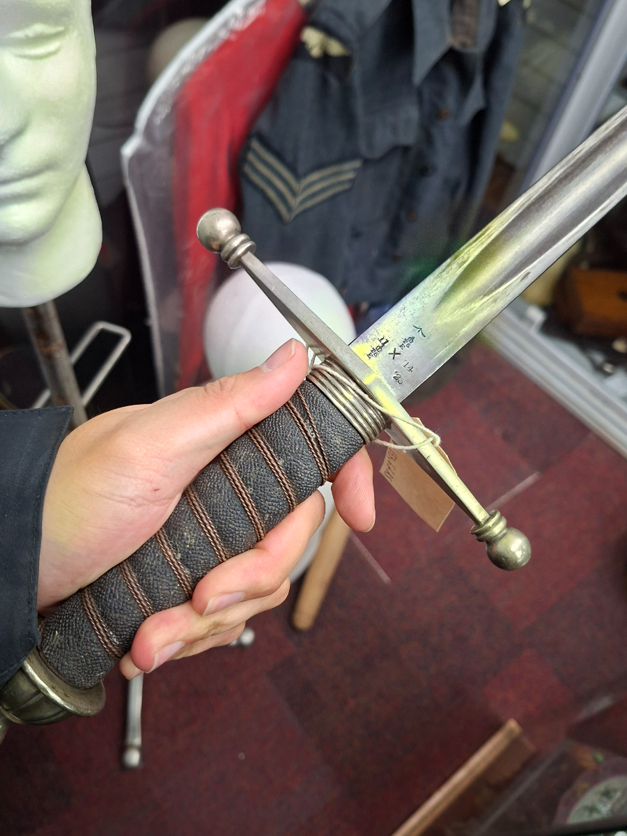 A lovely Scottish SNCO's 1865 Pattern Scottish cross hilt broad sword. Proof marked 1911, 1914 and 1925. Bend tested, WD marked and bend tested by Enfield.