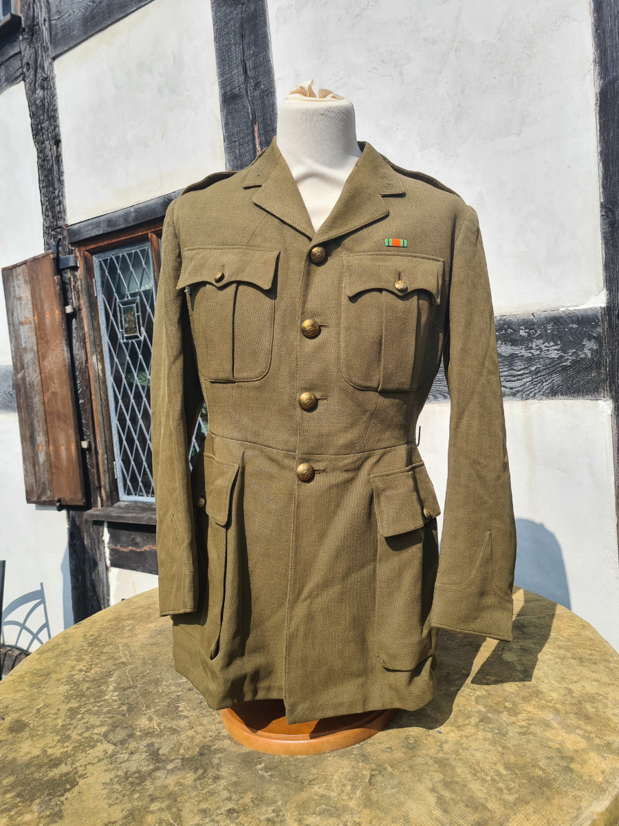 uploads/WW2-Royal-Artillery-Officers-Service-Dress-Jacket-21689f462a74a1daws.jpg