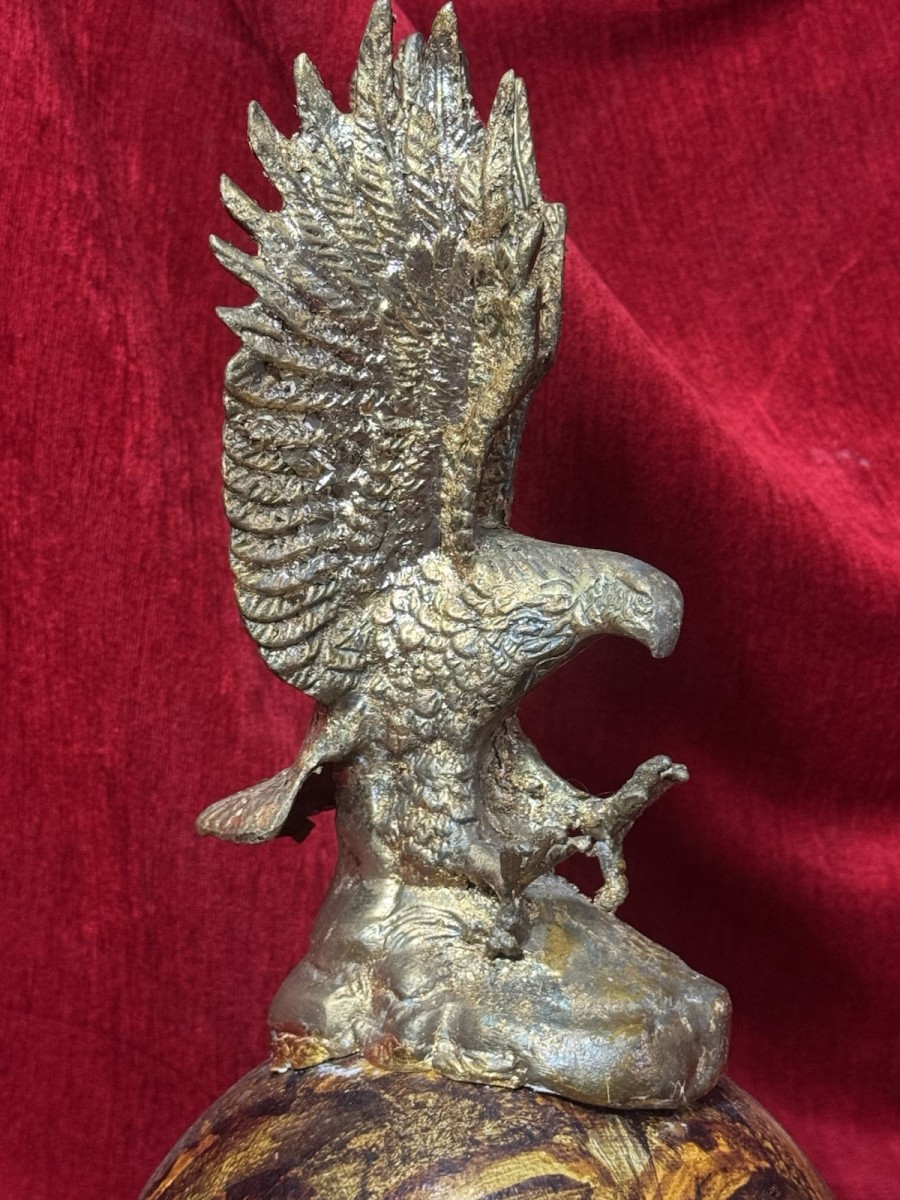 Antique Georgian Cast Iron Stooping Eagle On Globe Scrumbled Centrepiece