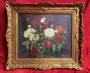 Beautiful Fine Art Chrysanthemum Still Life Oil Painting In Gilt Frame Signed Late 20th Century Original Oil On Board Beautifully Painted Resplendent Bouquet Of Chrysanthemums In Rich Reds, Orange And White Hues Signed By Artist ( Indistinct Signature) Set In Ornate Gilt Wood Frame Stunning Statement Piece For Interior Display Or Private Collection Dimensions In Inches Height 29" Width 32" Frame Depth 3"