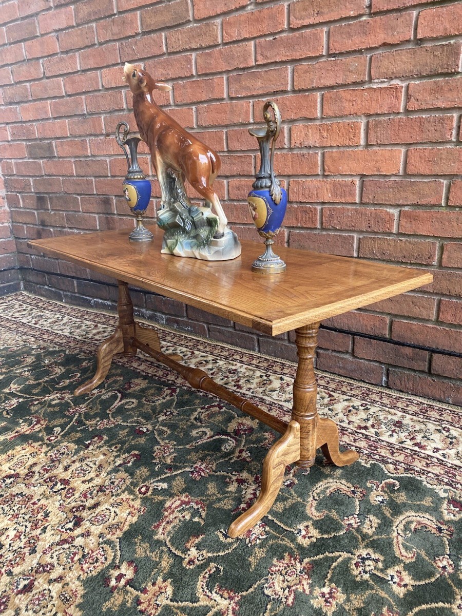 English Golden Oak Refectory Style Rectangular Coffee Table With Splayed Legs