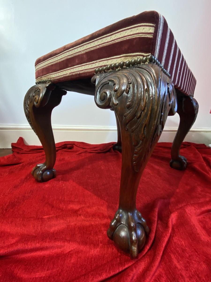 Period Antique Regency Red Walnut Footstool With Elegant Claw And Ball Feet