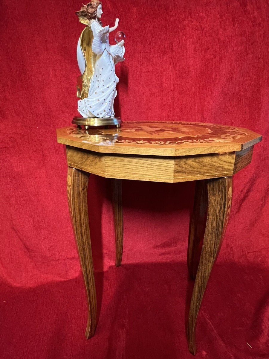 Italian Satinwood With Marquetry Floral Bouquet Inlaid Musical Table