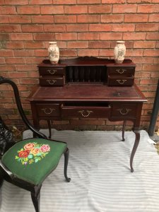 Ladies Period Art Nouveau Spanish Mahogany Writing Table With Chair Circa - 1890 Composition - Spanish Mahogany Listing Description Highly Desirable Ladies Art Nouveau Writing Table With The Top Compartment With Central Pidgeon Holes And Surrounding Double Drawer Stacks. Rectangular Desk With Burgundy Leather Writing Top With Ornate Tooled Edging And Three Integral Drawers. All Seven Drawers With Original Brass Ormolu Mounted Handles. Set Upon Ornate Splayed Sabre Legs. Complete With Elegant Arts And Crafts Carved Chair With Floral Tapestry Seat. Stunning Period Antique Piece For Ladies Office/ Study. Sturdy And Usable Collectors Item. For More Pictures Or Further Assistance Please Call 07376618513 Provenance Part Of Lord Hill Private Collection Condition - Period Antique Original Signs Of Scratches/ Scuffs/ Wear And Minor Repair To Desk Edge Conducive To Age. Dimensions In Inches Height 36" Width 36" Depth 20"