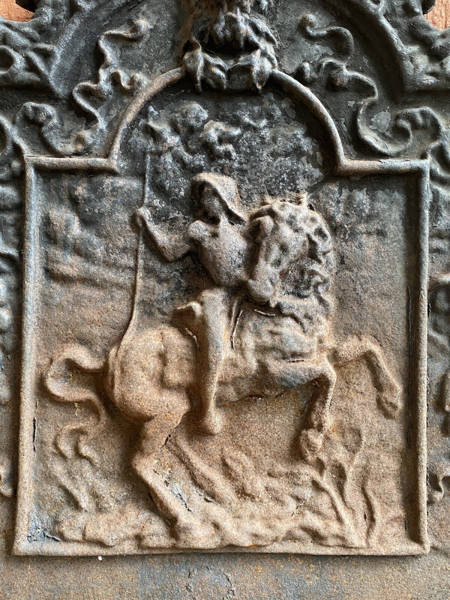 Museum Grade Edward Iii Rare Cast Iron Fire Back Plate With Basket Grate