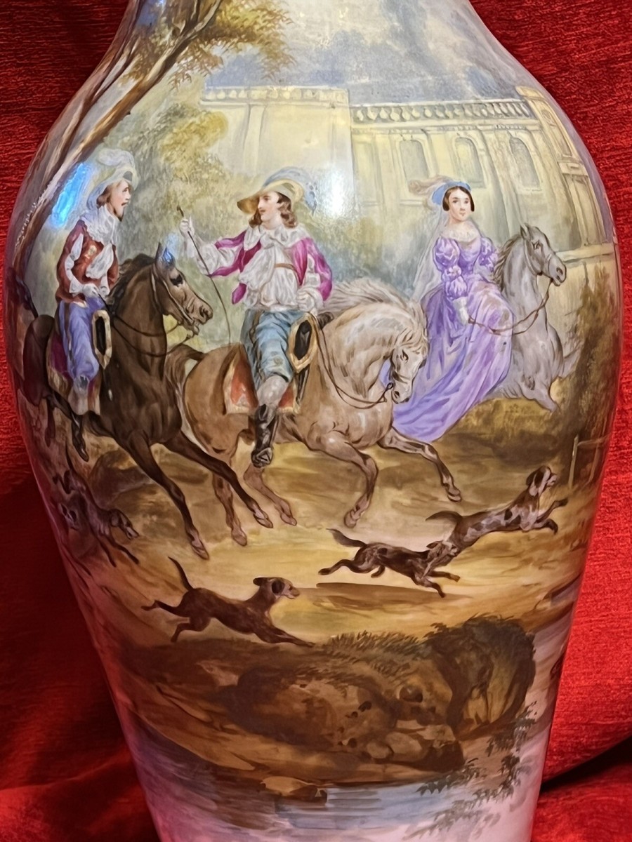 Large Begonia Shaped Centrepiece Vase Adorned With Caroline Period Artwork