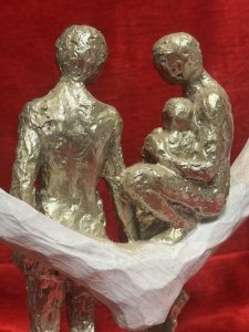 Modern Art Family Sculpture Composition - Mixed Media Resin/Wood Circa - 21st Century Listing Description Modernistic Art Sculpture Of Gilded Family Silhouettes In Heart Shaped Frame. Dimensions in Cms Height 36cm x Width30cm x Base 9.5 x 14.5cm