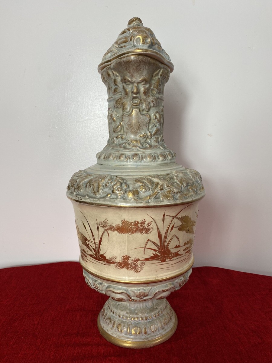 French Antique Classical Wine Ewer Decorated With Gilt Mural Of Herons
