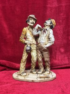 Drunk Friends Capodimonte Figurine Signed F Ingargiola Composition - Porcelain Listing Description Capodimonte Figurine In Art Deco Style, Depicting Two Gentlemen Indulging In Spirits And Friendship. Signed On Base F Ingargiola. Pristine Condition Dimensions In Cms Height 28cm X Width 19cm X Depth 14cm