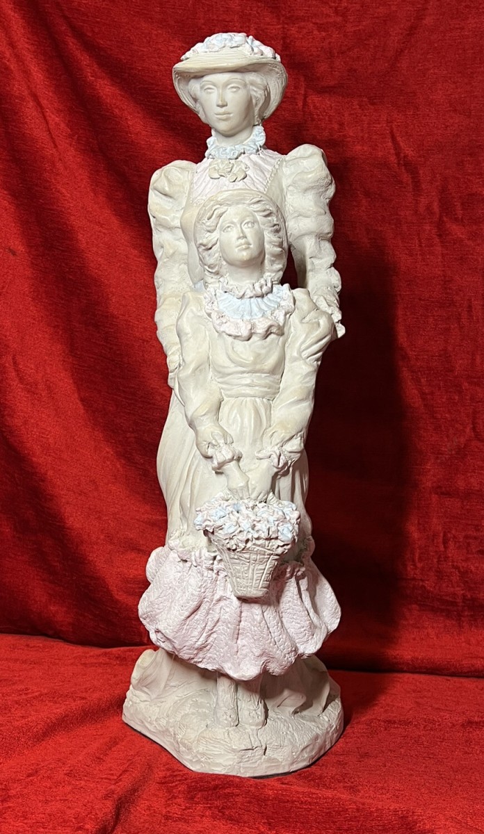 Primary image for Alice Heath Chalkware Sculpture Of Victorian Embracing Mother & Daughter Signed