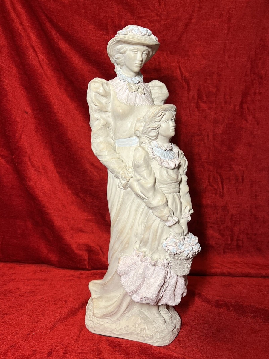 Alice Heath Chalkware Sculpture Of Victorian Embracing Mother & Daughter Signed