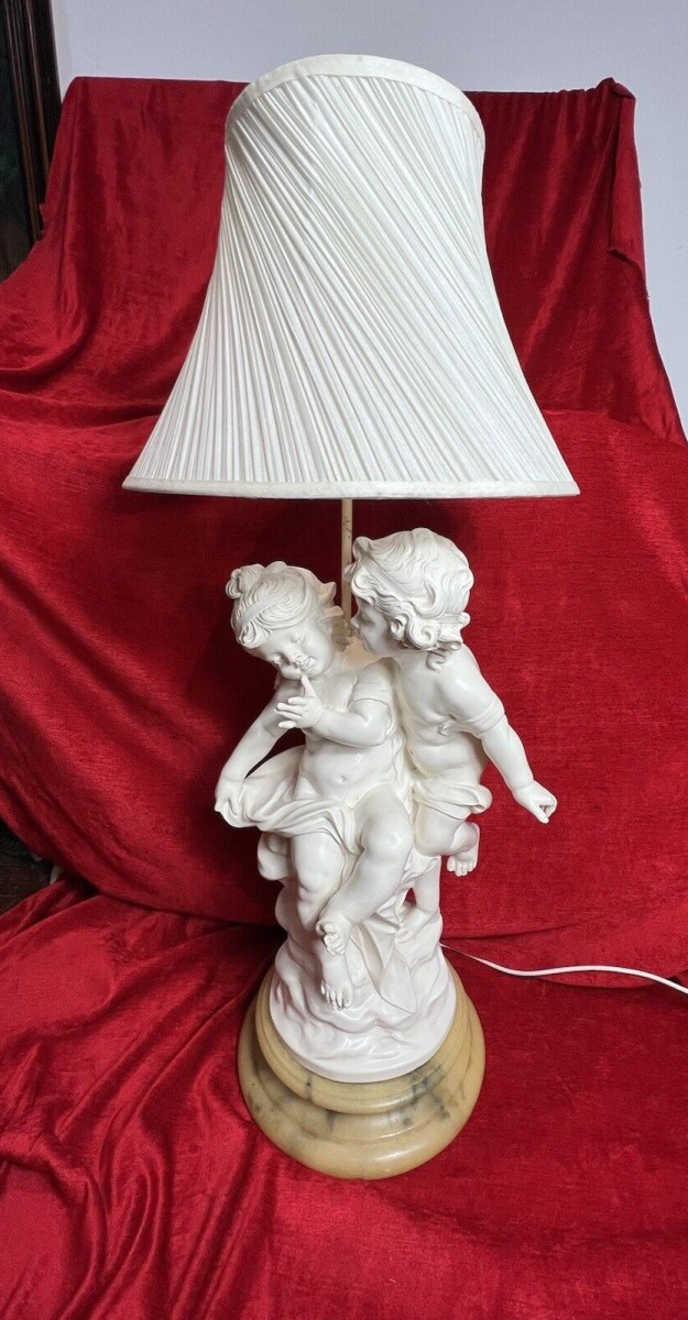 Large Hollywood Glamour Lamp Of Cherubs Set Upon Circular Onyx Base