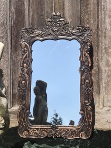 Beautiful Ornate Floral Carved 19th Century Jacobean Pier Glass Mirror. Solid Oak Mirror Frame Carved In Roses and Oak Leaves With Shaped Cartouche Top With Original Mirror Glass. Metal Wall Brackets For Hanging On Reverse Dimensions In Inches Height 46” Width 25.5” Thickness 1.5” Weight Approx 15Kg