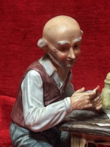 Old Poker Playing Friends Capodimonte Porcelain Figurine Composition - Hard Paste Porcelain Listing Description Italian Capodimonte Figurine of Two Elder Gentlemen Playing Poker. Charming Piece. Stunning Condition. Dimensions in Cms Height 19cm X Width 23cm X Depth 12cm