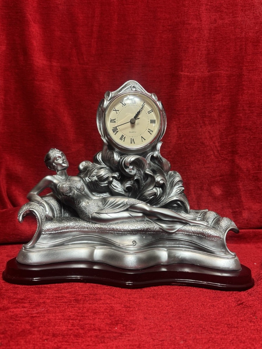 Art Nouveau Style Chaselong Posed Flapper Mantle Clock Working Order