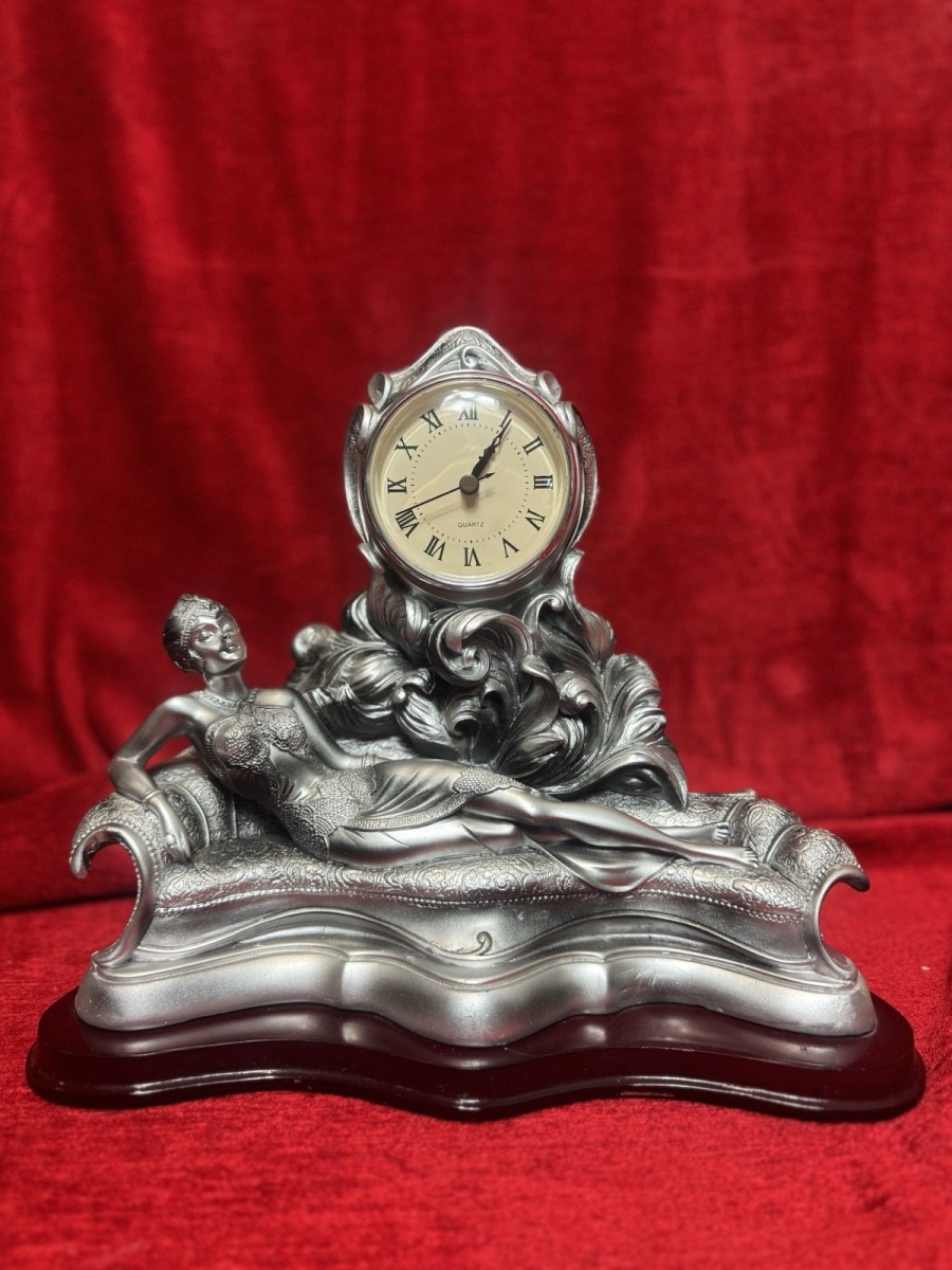 Art Nouveau Style Chaselong Posed Flapper Mantle Clock Working Order