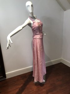 Stunning Bernshaw Statement 3 Piece Cocktail/Evening Gown Halter Neck Bodice With Full High Waisted Skirt And Long Shawl For Around Your Arms Fitted Bodice With Princess Seams And Zip In The Back A Line Full Length Skirt Flows Beautifully Stunning Hand Beaded Floral Embroidery Brand New With Tags Size 12 Paid In Excess Of £400 For Gown Sara Bernshaw Is A British Label Established In 1945 Known For Their Timeless Classic And Graceful Styles. Bernshaw Are The Masters Of The Quality Statement Dress *Two Matching Gowns Available*