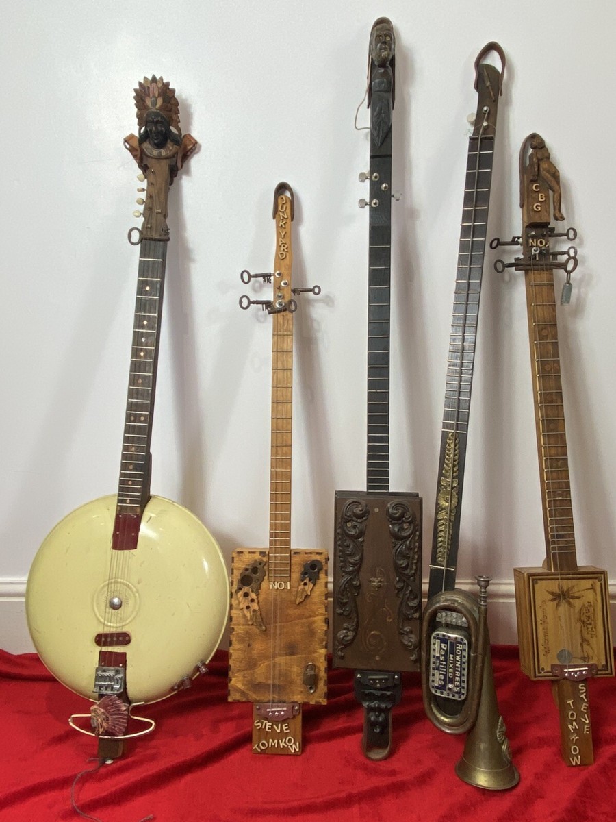 Novelty Collection Of 5 English Country Pop Art Banjo & Lute Style Instruments