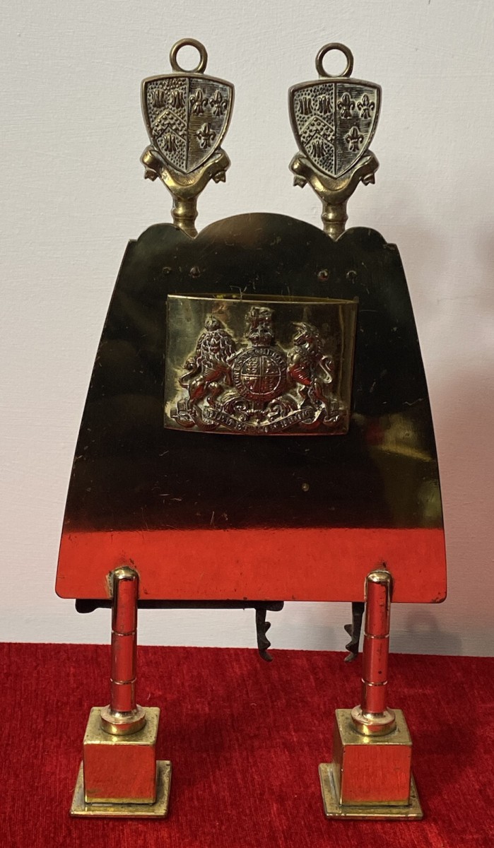 Vintage Brass Georgian Stye Royal United Kingdom Coat Of Arms Fire Companion Set