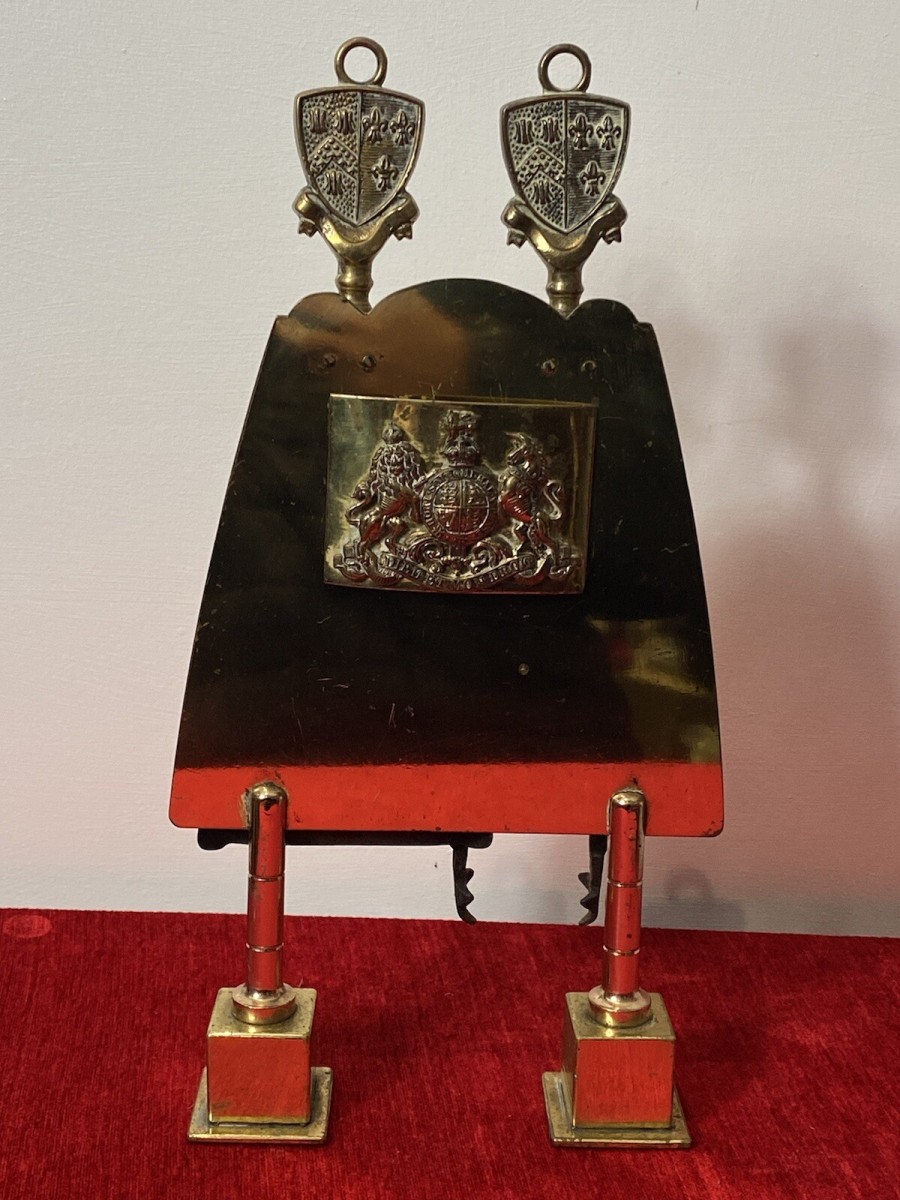 Vintage Brass Georgian Stye Royal United Kingdom Coat Of Arms Fire Companion Set